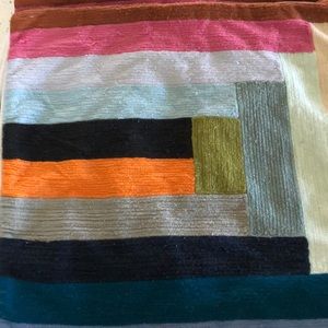 Set of 3, 3 button throw pillow covers